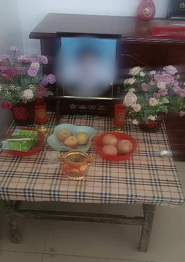 皇冠信用网在线开户_监控曝光!运城一男子因前女友拒复合持刀闯入家中皇冠信用网在线开户,女子哥哥在家门口遇害,案件将开庭