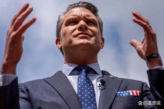 皇冠信用网申请_解放军刚透露大消息皇冠信用网申请，意识到不对劲的特朗普，紧急召回800名大将