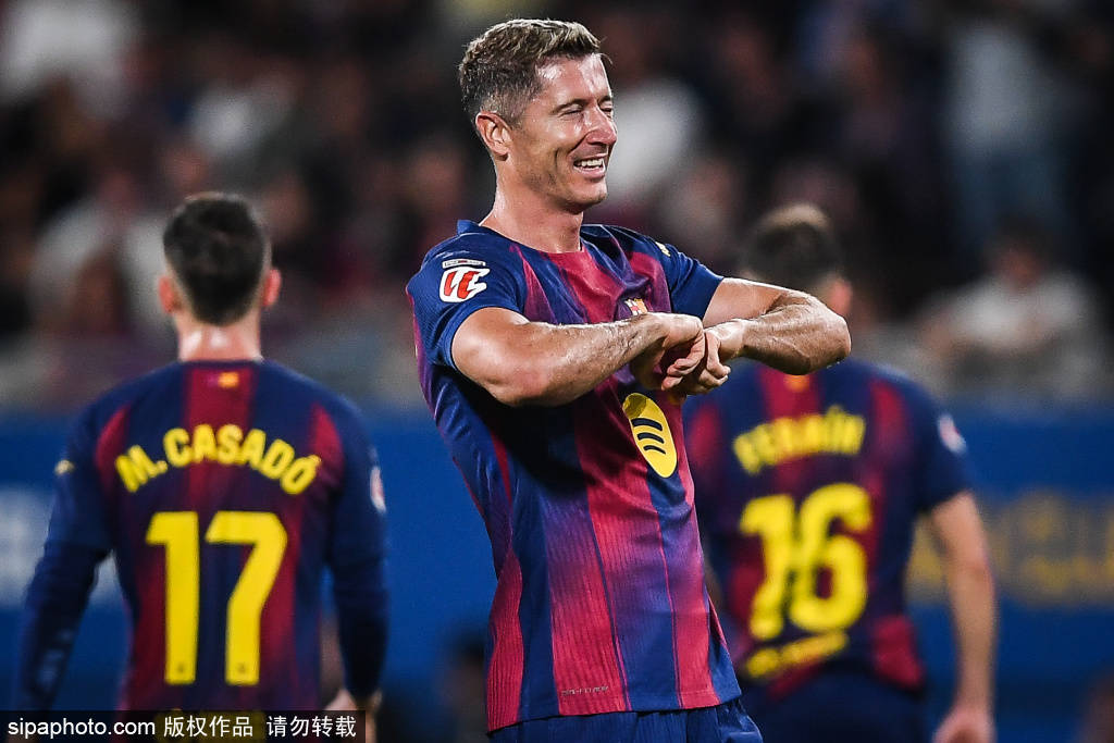 怎么开皇冠信用平台_塞维利亚4-1巴萨:战术解析与数据深度分析