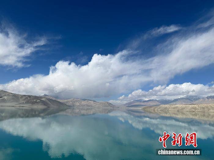 皇冠信用网注册开户_台湾IP涌入《没出息》评论区:皇冠信用网注册开户我在台湾我要回家