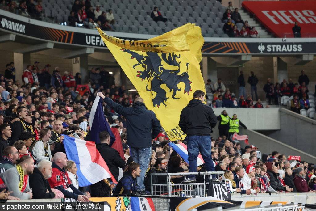 皇冠信用网结算日是哪天
_长春亚泰2:0战胜津门虎！保级形势急转直下皇冠信用网结算日是哪天
，乌龙与失误成关键