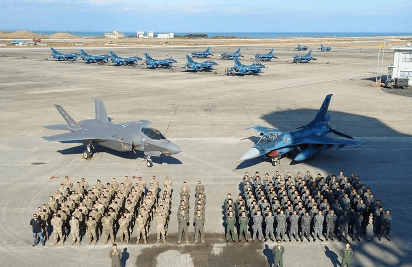 皇冠信用盘如何申请_美轰炸机来了皇冠信用盘如何申请，不许中国改变现状？遇上歼16，将重现猎火鸡名场面