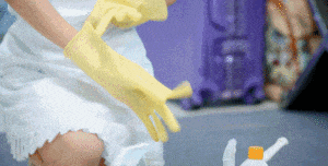 皇冠信用网代理_6岁女童发烧17天皇冠信用网代理，脑子竟被“啃”出十几个洞！“元凶”家中很常见！